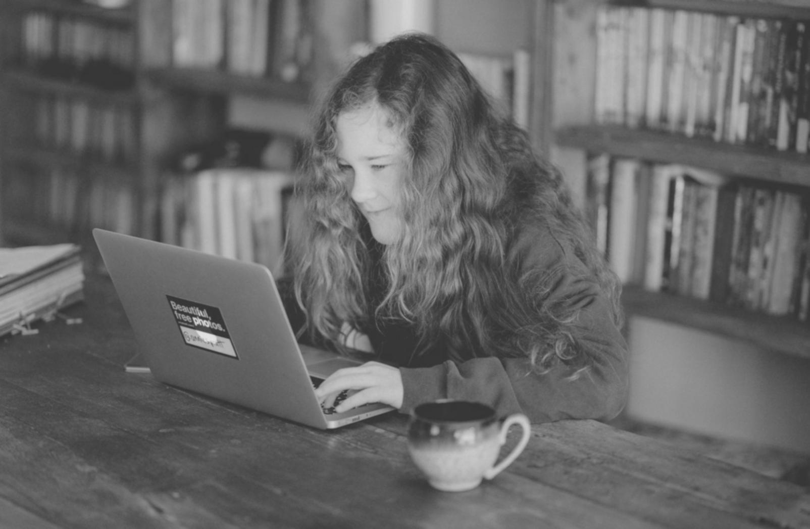 Oficina de zorimelqenta en Gijón donde ofrecemos consultoría en educación financiera personalizada